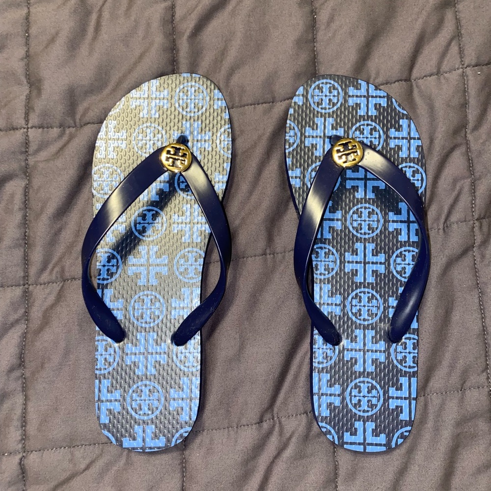 Tory Burch NWOT Size 8 Blue Women’s Flip Flop Sandals